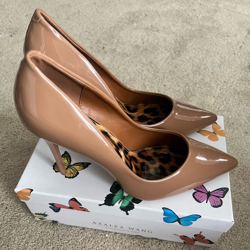 Azalea Wang Butterscotch Tan Patent Leather High Heel Pumps